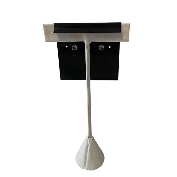 Matte Goldtone Linear Chainlink Drop Earrings. - Picture 5 of 5